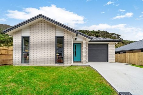 Photo of property in 126 Silverstream Road, Crofton Downs, Wellington, 6035