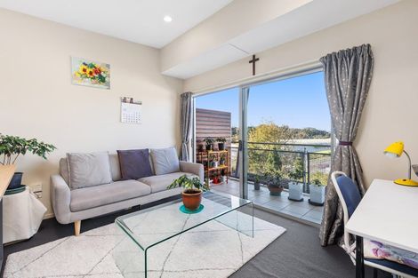 Photo of property in Albany Central, 16a/210 Dairy Flat Highway, Albany, Auckland, 0632