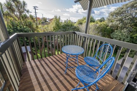 Photo of property in 149 Kawiu Road, Levin, 5510