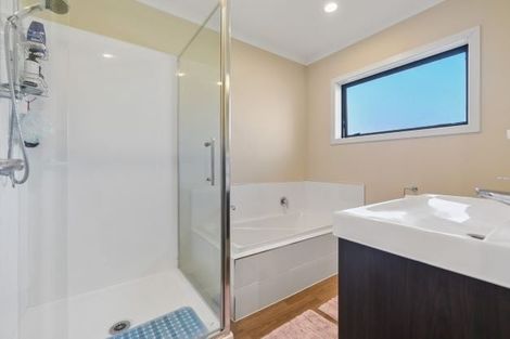 Photo of property in 63u5 Knighton Road, Hillcrest, Hamilton, 3216