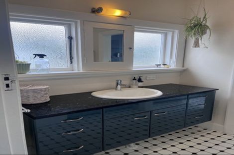 Photo of property in 43 Aynsley Terrace, Hillsborough, Christchurch, 8022