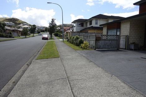 Photo of property in 64 Amesbury Drive, Churton Park, Wellington, 6037