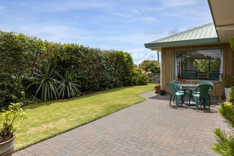 Photo of property in 47 Hinekura Avenue, Taupo, 3330