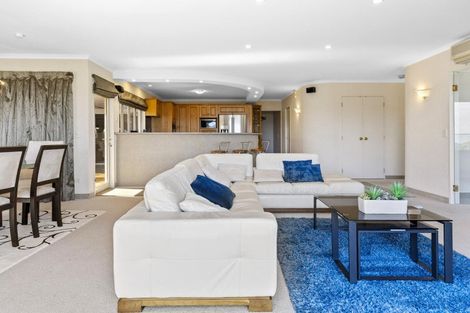 Photo of property in 36 Shepherd Road, Waipahihi, Taupo, 3330