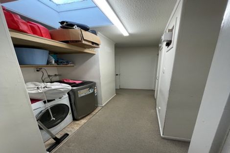 Photo of property in 1/124 Campbell Street, Karori, Wellington, 6012