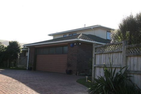 Photo of property in 10 Montrose Grove, Churton Park, Wellington, 6037