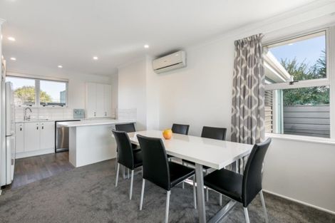 Photo of property in 11 Chester Street, Taradale, Napier, 4112