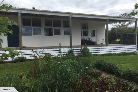 Photo of property in 2 Mcgreevy Street, Waipawa, 4210