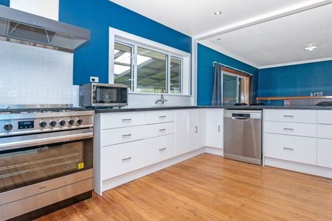 Photo of property in 5 Tolerton Avenue, Elgin, Gisborne, 4010