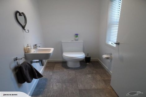 Photo of property in 18 Hall Street, Cambridge, 3434