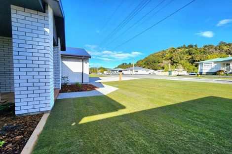 Photo of property in 65 Marlborough Street, Greymouth, 7805