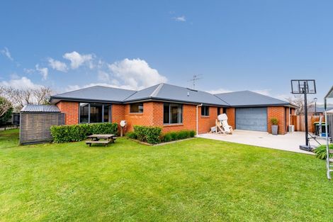 Photo of property in 16 Fenty Place, Mosgiel, 9024