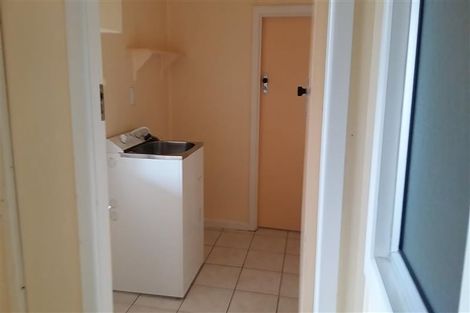 Photo of property in 1/324 Great South Road, Opaheke, Papakura, 2113