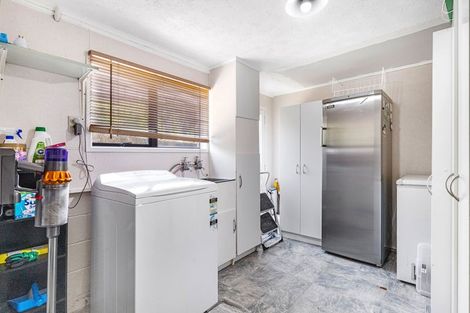 Photo of property in 1 Bata Place, Pomare, Rotorua, 3015