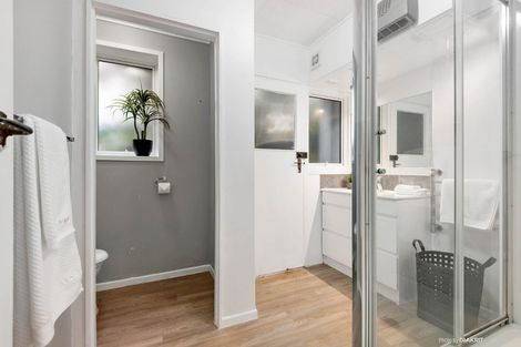 Photo of property in 30b Collier Avenue, Karori, Wellington, 6012