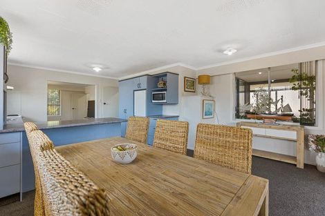 Photo of property in 16 Annandale Street, Lynmouth, New Plymouth, 4310