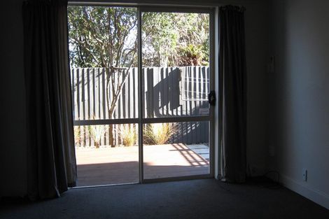 Photo of property in 2/346 Hereford Street, Linwood, Christchurch, 8011