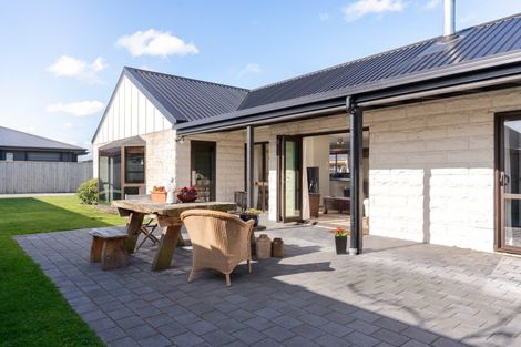 Photo of property in 133 Brookside Road, Rolleston, 7614