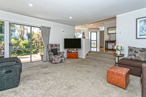 Photo of property in 119 Chevron Crescent, Whangamata, 3620