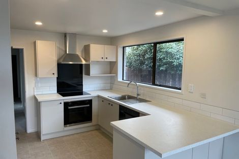 Photo of property in 367 Sawyers Arms Road, Harewood, Christchurch, 8051