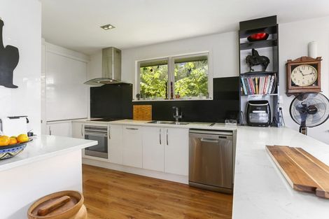 Photo of property in 14 Edgewood Way, Henderson, Auckland, 0612