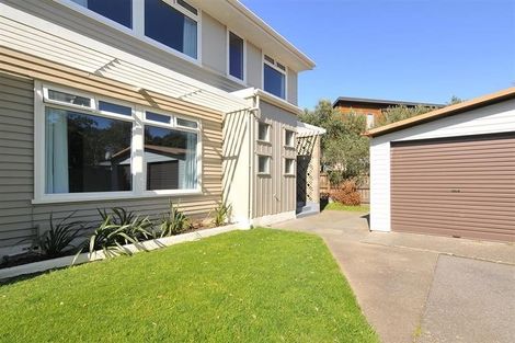 Photo of property in 21 Hector Street, Seatoun, Wellington, 6022