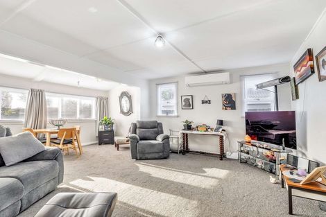 Photo of property in 18 Mcgregor Street, Milson, Palmerston North, 4414