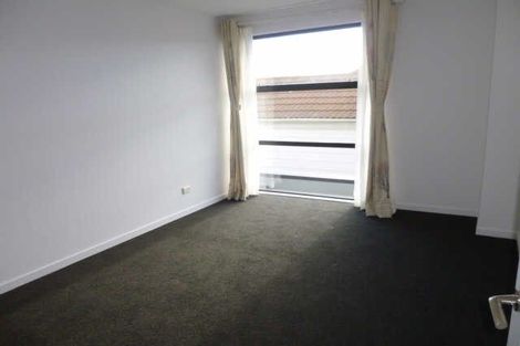 Photo of property in 2/40 Brockworth Place, Riccarton, Christchurch, 8011