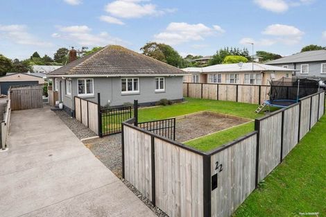 Photo of property in 22 Mellsop Avenue, Waiuku, 2123