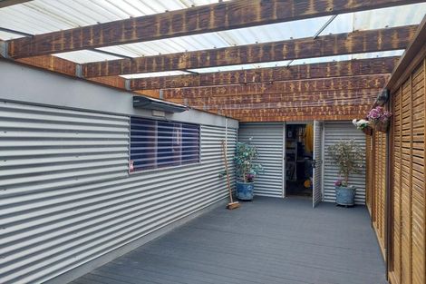 Photo of property in 237 Estuary Road, South New Brighton, Christchurch, 8062