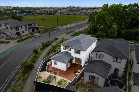 Photo of property in 70 Kano Way, Hobsonville, Auckland, 0616