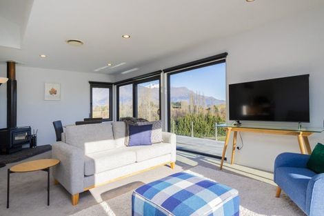 Photo of property in 21 Cotter Avenue, Arrowtown, 9302
