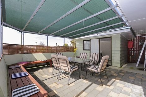 Photo of property in 5 Clifden Terrace, Te Puke, 3119