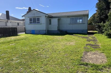 Photo of property in 16 Norana Avenue, Favona, Auckland, 2024
