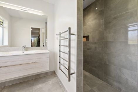 Photo of property in 49/500 Kinloch Road, Kinloch, Taupo, 3377