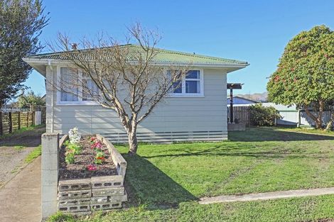 Photo of property in 75 Lipscombe Crescent, Havelock North, 4130