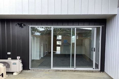 Photo of property in 17 Ngae Place, Mangere East, Auckland, 2024