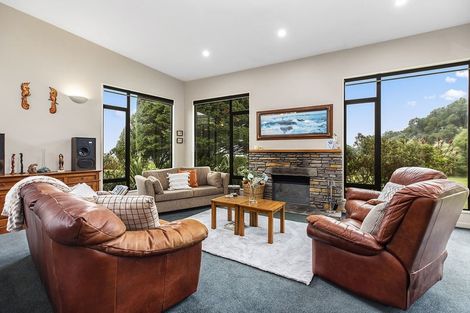 Photo of property in 12 Gladys Scott Place, Tawa, Wellington, 5028