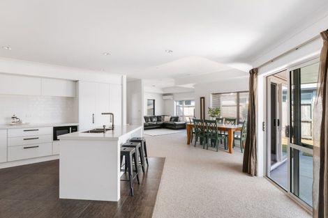 Photo of property in 47 Nautilus Drive, Papamoa Beach, Papamoa, 3118