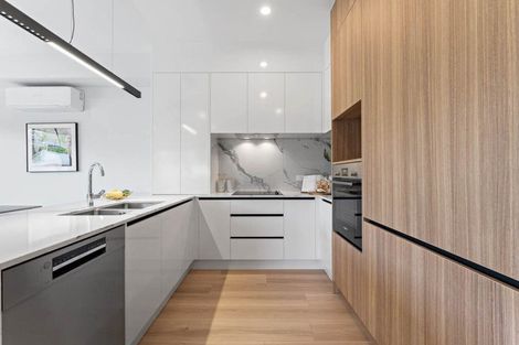 Photo of property in 31b Ludlow Terrace, Totara Vale, Auckland, 0627