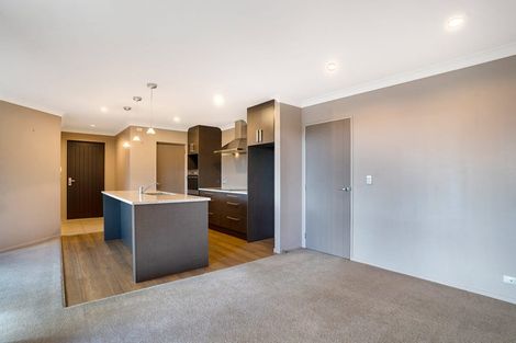 Photo of property in 22 Jezero Drive, Massey, Auckland, 0614