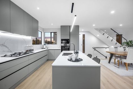 Photo of property in 13c Dominion Street, Takapuna, Auckland, 0622