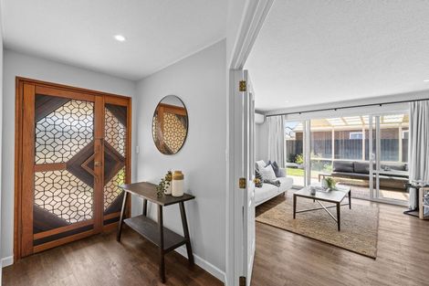 Photo of property in 2/46 Orlando Crescent, Waimairi Beach, Christchurch, 8083