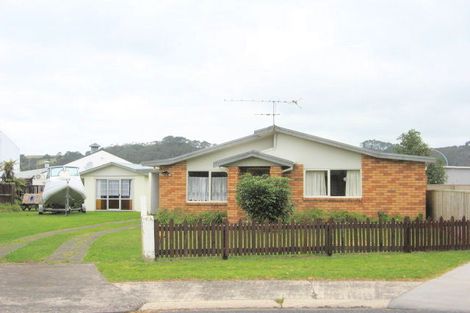 Photo of property in 7 Kenneth Avenue, Whitianga, 3510