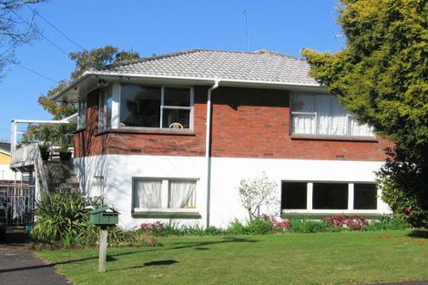 Photo of property in 7 Halberg Street, Papakura, 2110