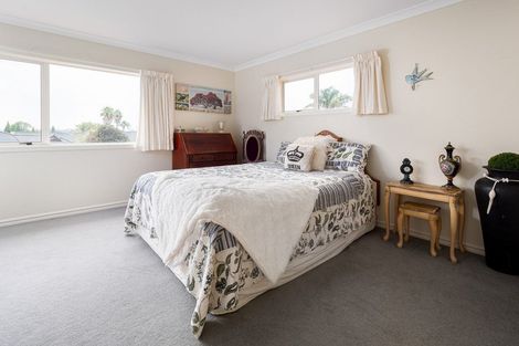 Photo of property in 48 Manor Park Drive, Pyes Pa, Tauranga, 3112