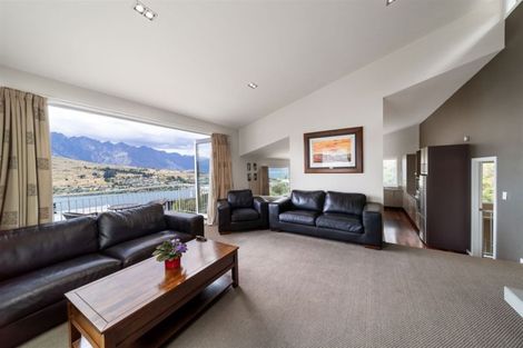 Photo of property in 69a Hensman Road, Queenstown, 9300