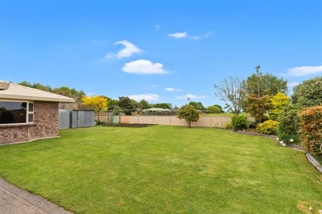 Photo of property in 8 Reynolds Drive, Glenview, Hamilton, 3206