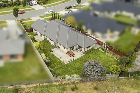 Photo of property in 55 Huntingdon Drive, Rangiora, 7400