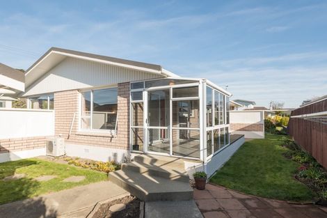 Photo of property in 31 Devon Street, Stoke, Nelson, 7011